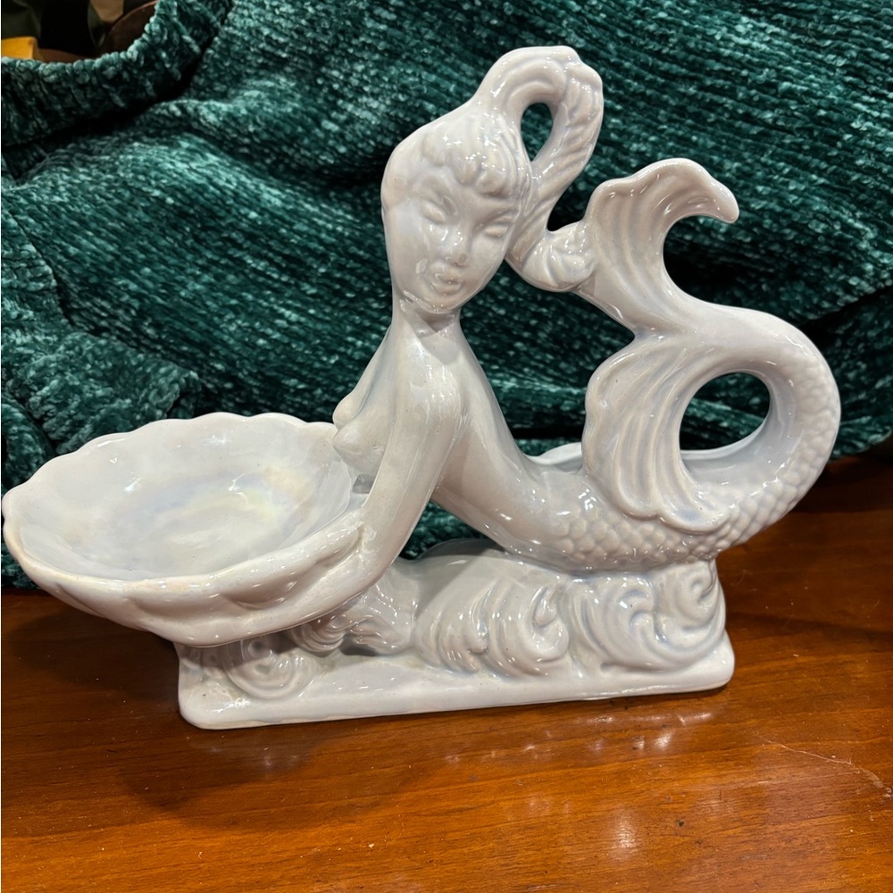 Vintage Mermaid Ceramic Iridescent Pearl Soap Dish Catch All Bowl